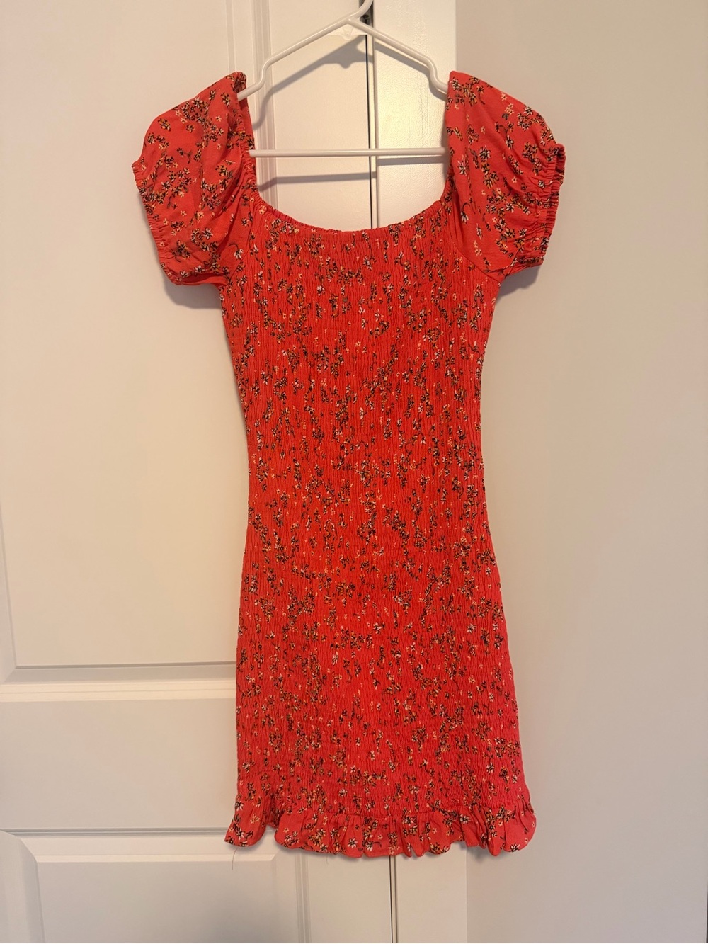 Lost + Wander Coral Red Floral Smocked Mini Dress with Puff Sleeves